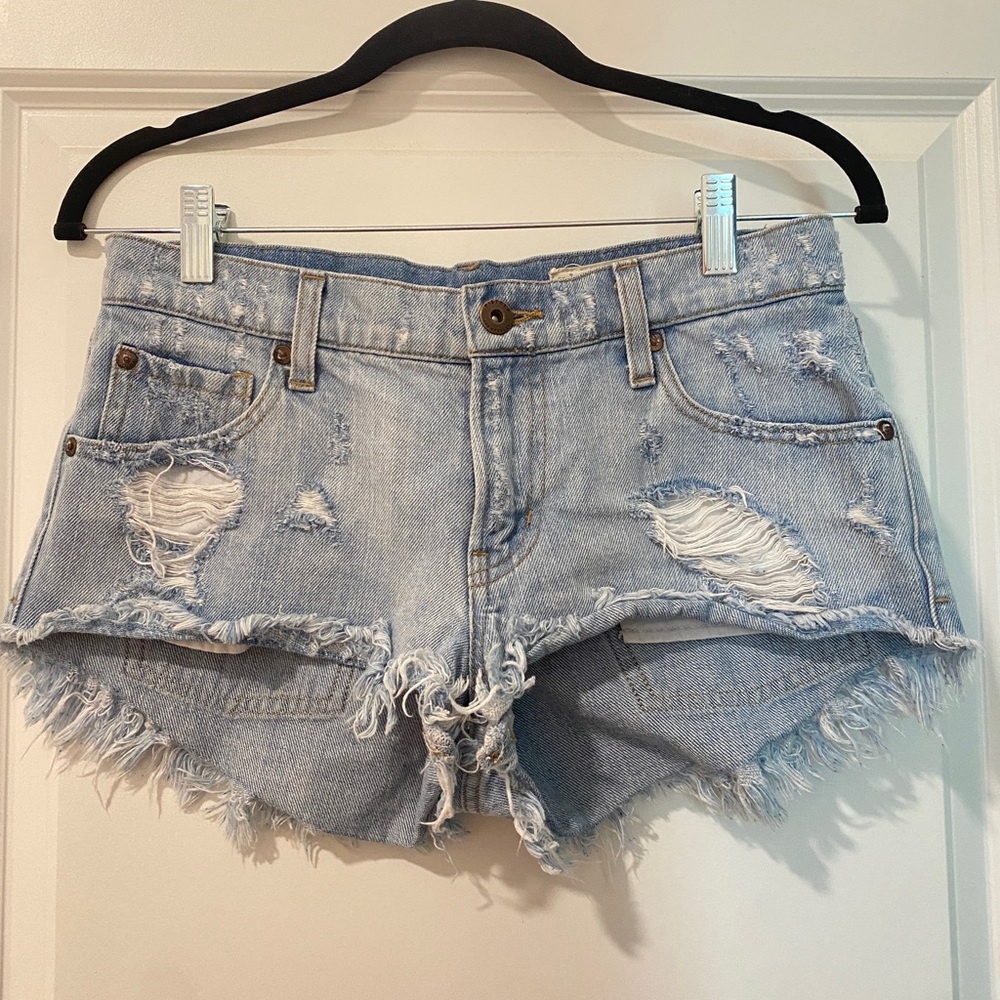 Pistols jean shorts